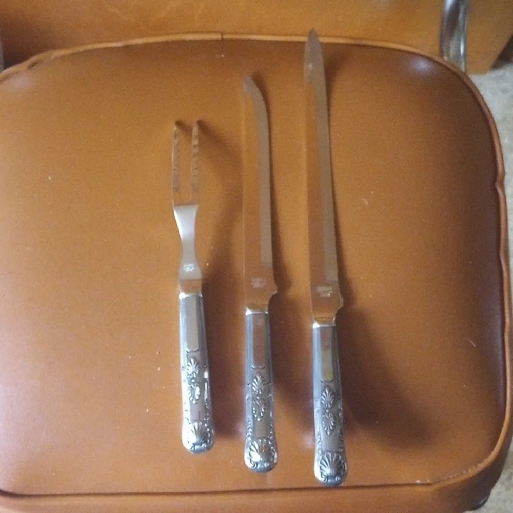 Vintage Regent Stainless Steel Cutlery Set w/ Decorative Handles